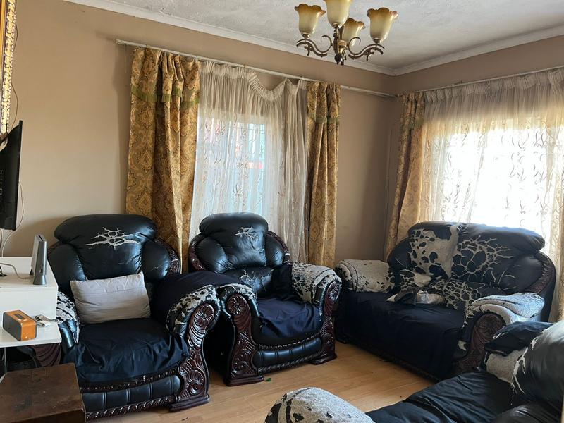 2 Bedroom Property for Sale in Guguletu Western Cape